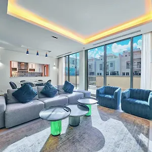 زيارة الفندق