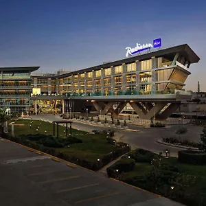 oteli̇ zi̇yaret edi̇n