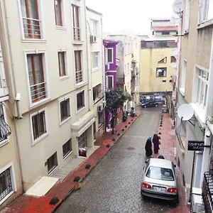 oteli̇ zi̇yaret edi̇n